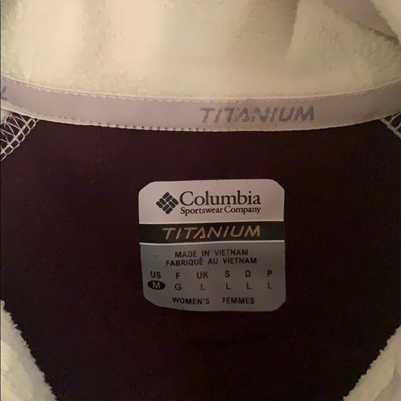 Women’s medium Titanium Columbia pullover - Picture 2 of 3